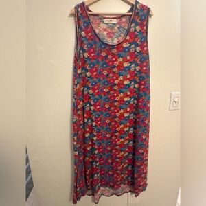 Natural Life Colorful Floral Dress short sleeve slit on sides pockets size M